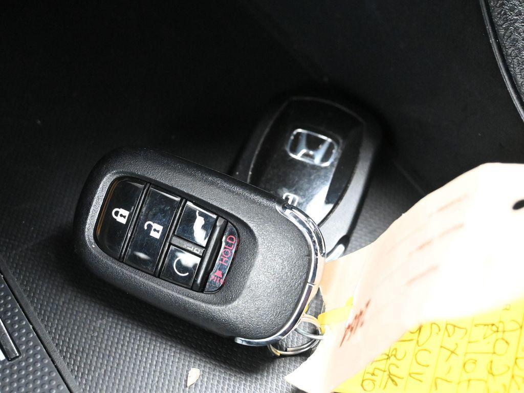 used 2023 Honda Pilot car, priced at $33,379