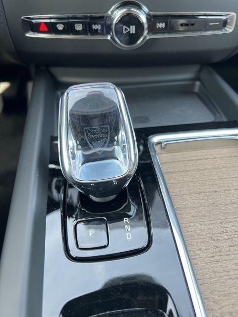 new 2026 Volvo XC60 car, priced at $58,425