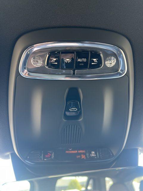 used 2022 Volvo XC90 car, priced at $38,999