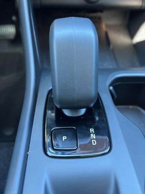 new 2025 Volvo XC40 car, priced at $39,995