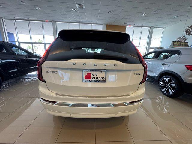 new 2025 Volvo XC90 Plug-In Hybrid car, priced at $82,405