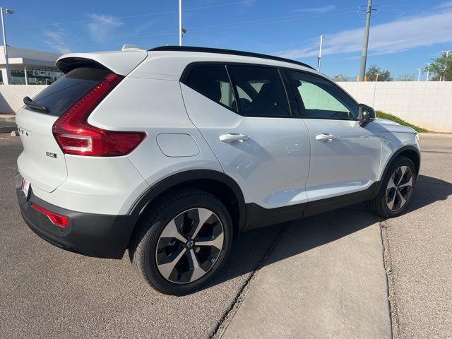 new 2026 Volvo XC40 car, priced at $44,239
