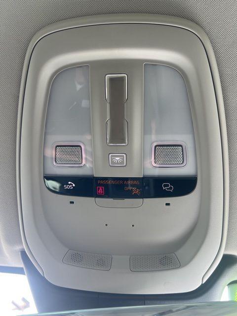 used 2023 Volvo XC60 car, priced at $31,699