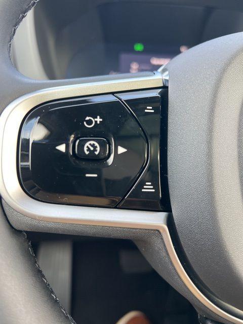 new 2026 Volvo XC60 car, priced at $56,015