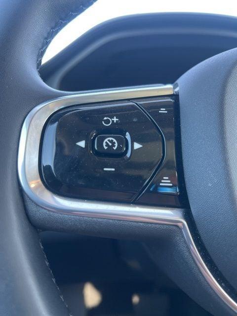 used 2023 Volvo XC60 car, priced at $32,999