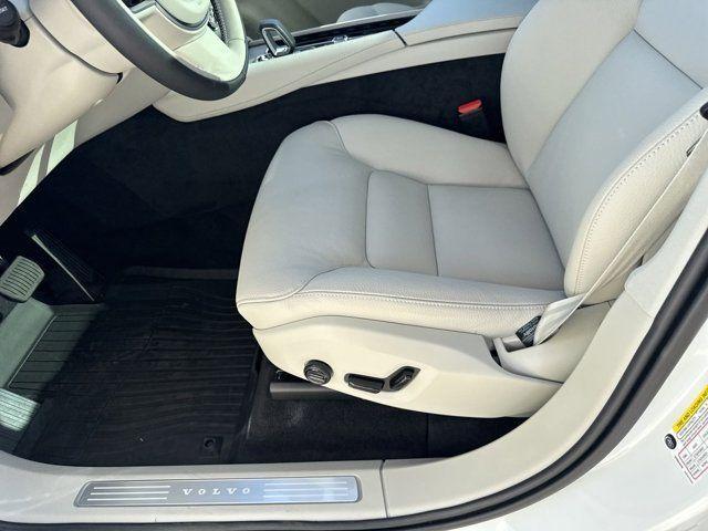 new 2025 Volvo XC90 Plug-In Hybrid car, priced at $64,995