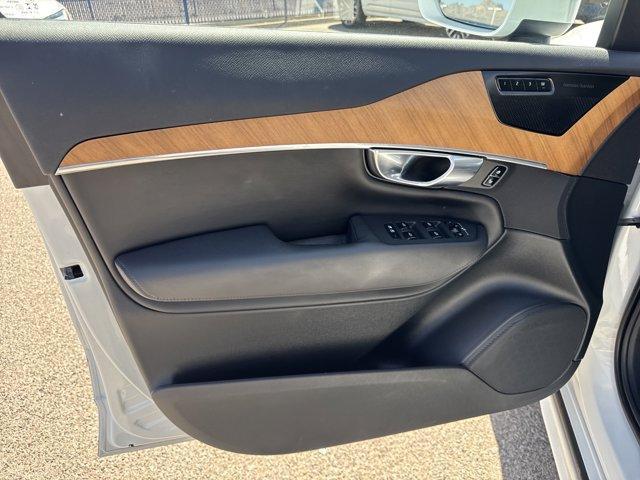 used 2023 Volvo XC90 Recharge Plug-In Hybrid car, priced at $39,995