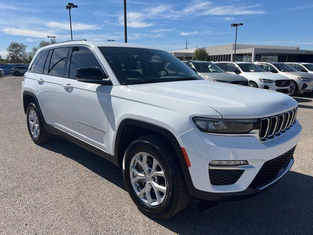 used 2023 Jeep Grand Cherokee car, priced at $27,979