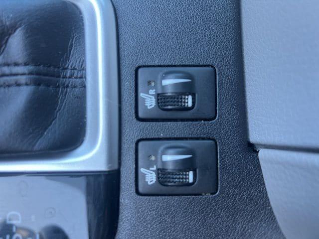 used 2019 Toyota Highlander car, priced at $26,999