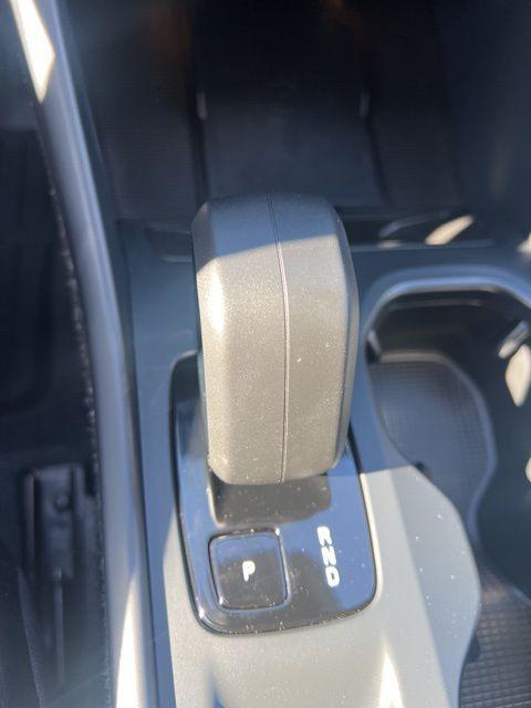 new 2025 Volvo XC40 car, priced at $39,995