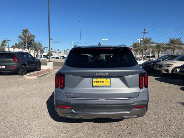 used 2024 Kia Sorento car, priced at $24,699