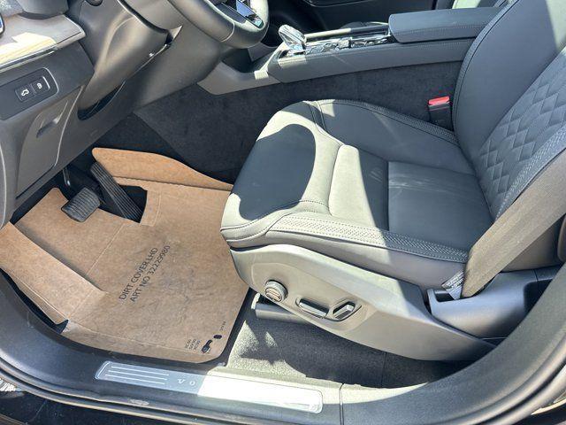 new 2025 Volvo XC90 Plug-In Hybrid car, priced at $69,995