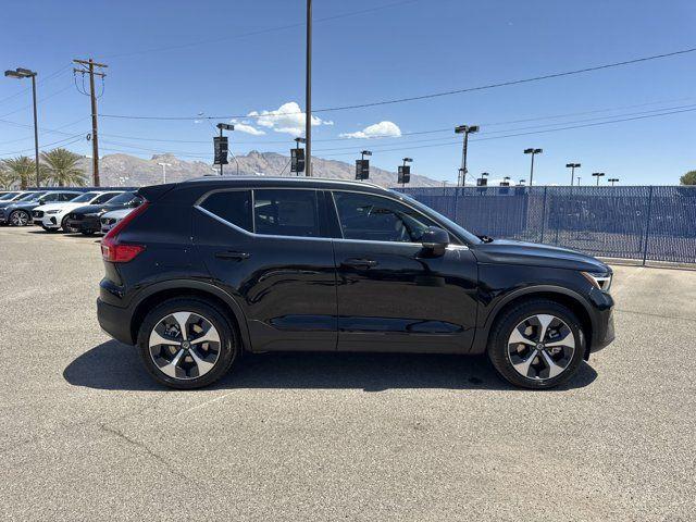 new 2025 Volvo XC40 car, priced at $39,995