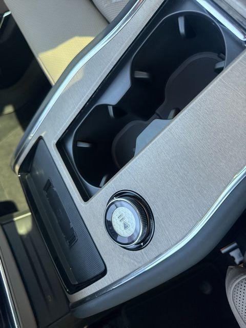 new 2025 Volvo EX90 car, priced at $80,025