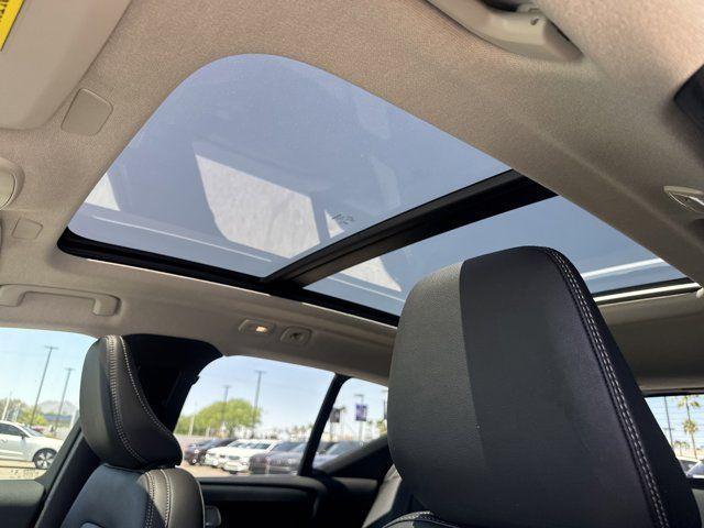 new 2025 Volvo XC40 car, priced at $39,995