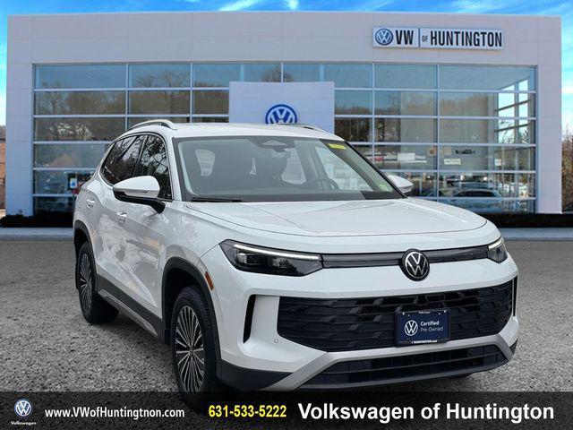used 2025 Volkswagen Tiguan car, priced at $28,950