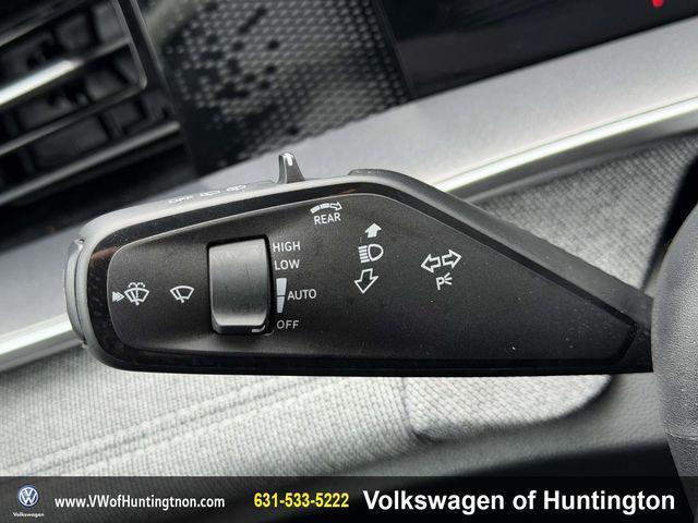 used 2025 Volkswagen Tiguan car, priced at $27,500