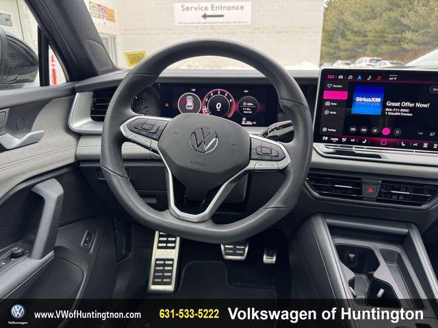 used 2025 Volkswagen Tiguan car, priced at $35,800