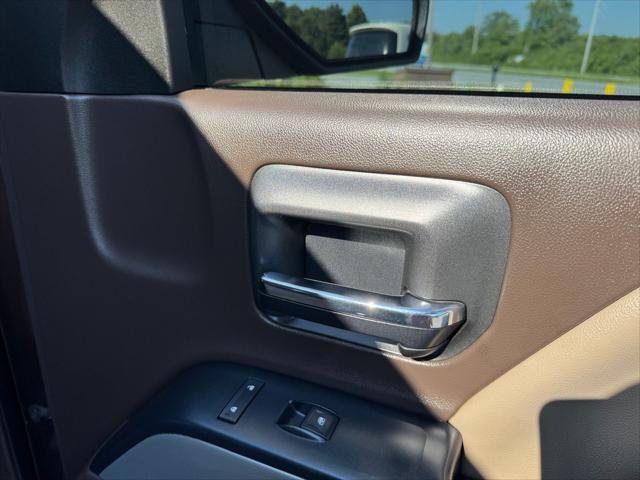 2016 Autumn Bronze Metallic Chevrolet Silverado 1500