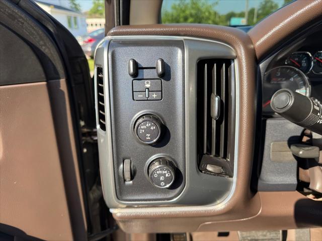2016 Autumn Bronze Metallic Chevrolet Silverado 1500