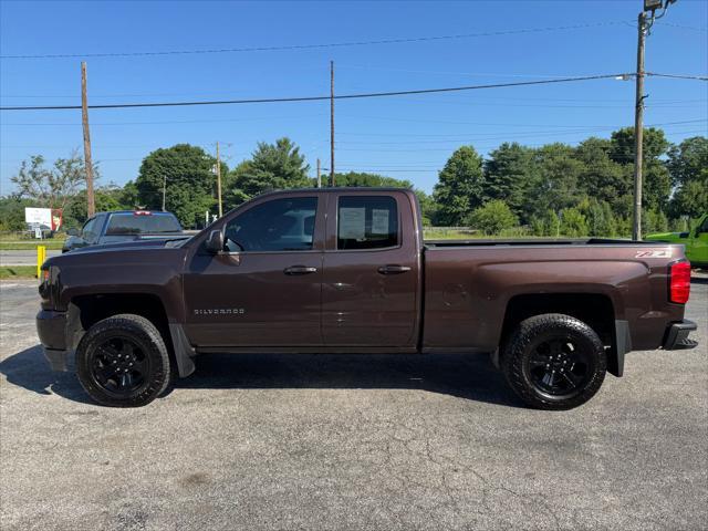 2016 Autumn Bronze Metallic Chevrolet Silverado 1500