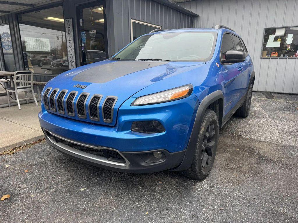 used 2018 Jeep Cherokee car