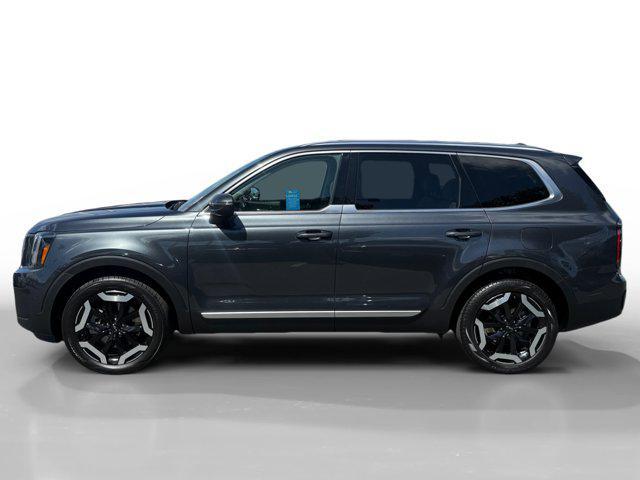 used 2023 Kia Telluride car, priced at $32,258