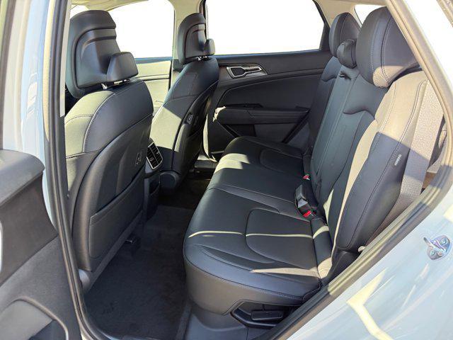 new 2026 Kia Sportage Hybrid car, priced at $36,324