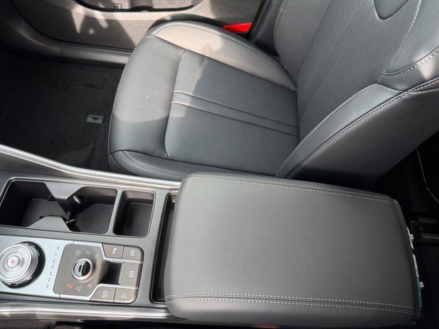 new 2026 Kia Sorento Hybrid car, priced at $44,882