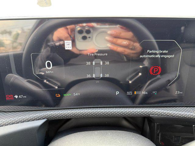 new 2025 Kia EV6 car, priced at $51,460