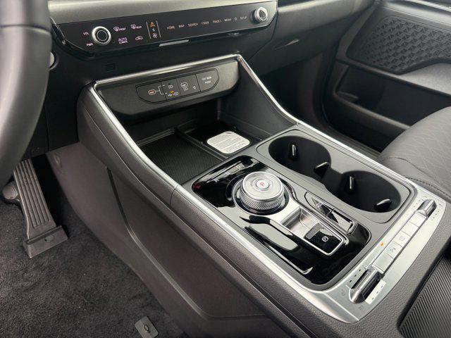 new 2026 Kia Carnival Hybrid car, priced at $51,277