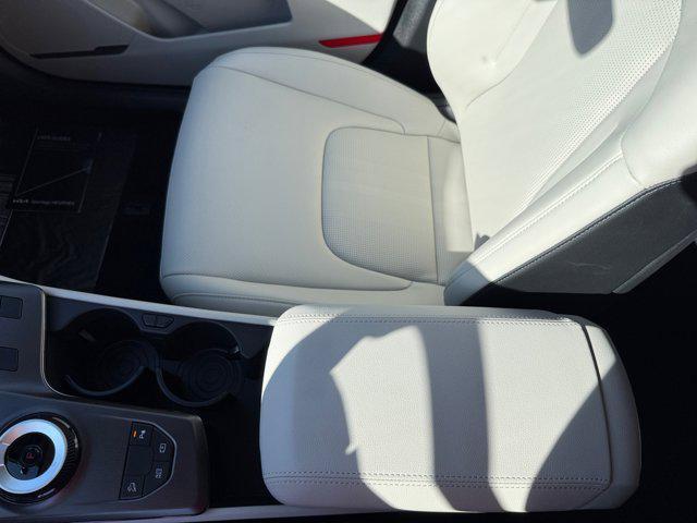 new 2026 Kia Sportage Hybrid car, priced at $35,966