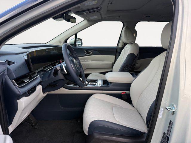 new 2026 Kia Carnival Hybrid car, priced at $50,287