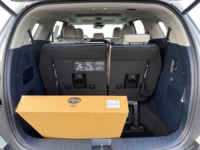 new 2026 Kia Carnival Hybrid car, priced at $50,287