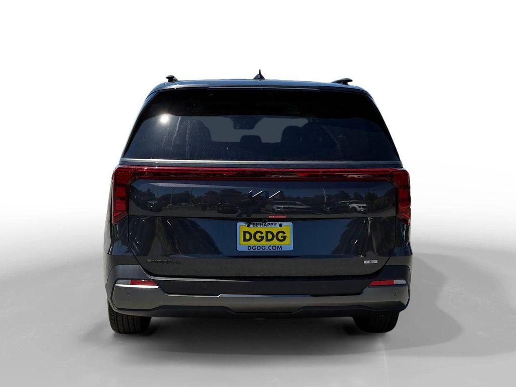 new 2026 Kia Carnival Hybrid car, priced at $50,936