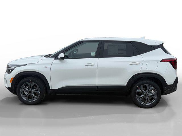 new 2026 Kia Seltos car, priced at $25,725