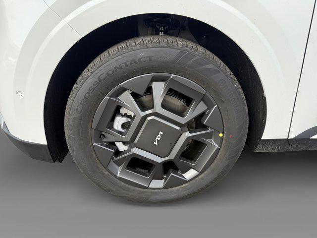 new 2026 Kia Carnival Hybrid car, priced at $50,287