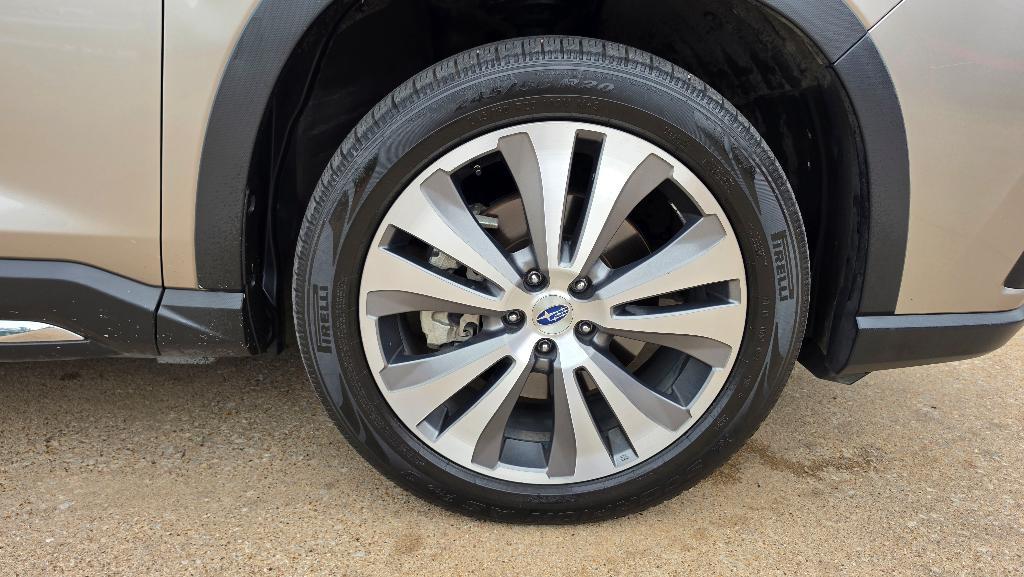 used 2020 Subaru Ascent car, priced at $16,500