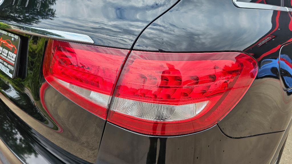 used 2019 Mercedes-Benz GLC 300 car, priced at $14,650