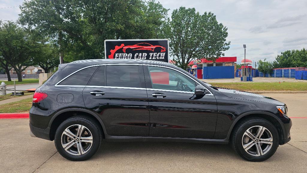 used 2019 Mercedes-Benz GLC 300 car, priced at $14,650