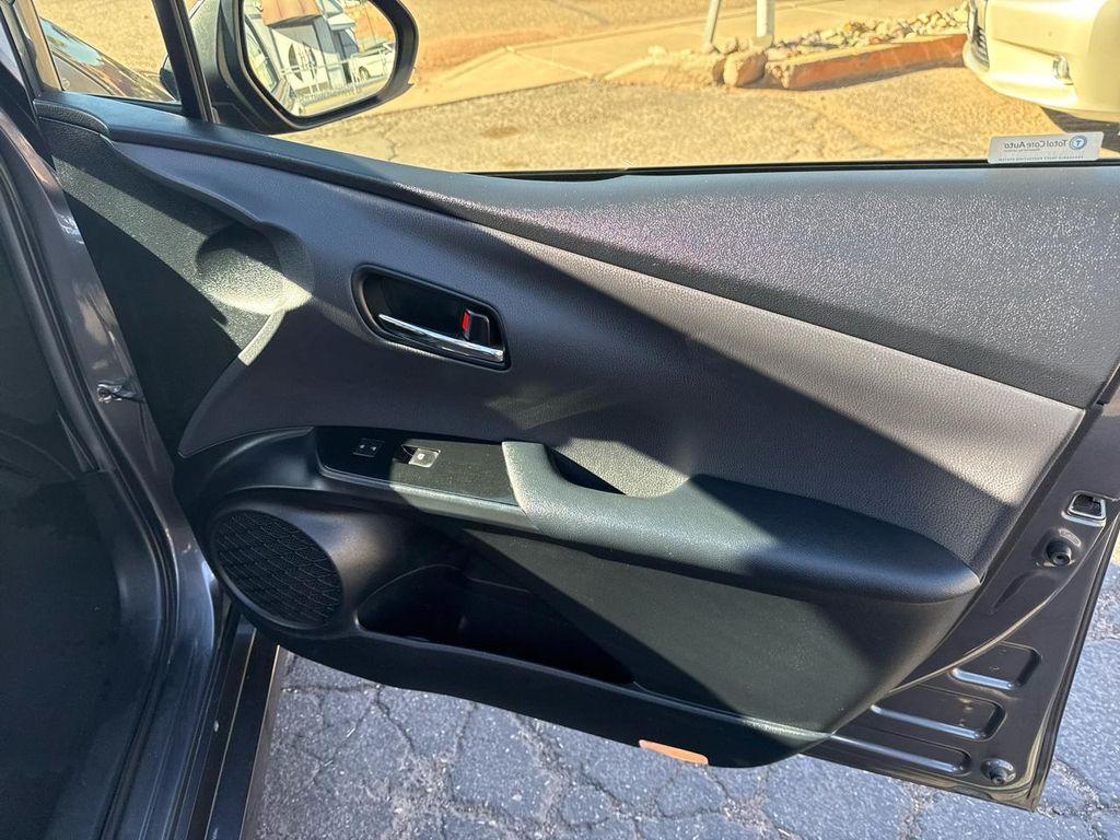 2017 Magnetic Gray Metallic Toyota Prius