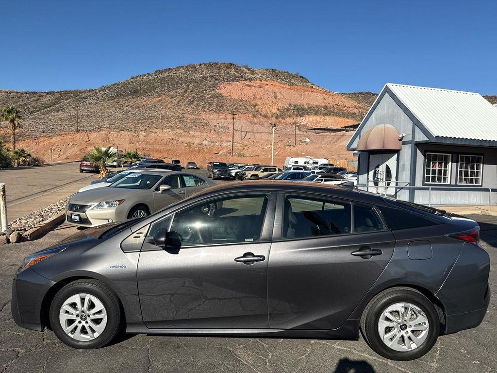 2017 Magnetic Gray Metallic Toyota Prius