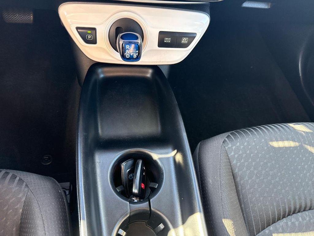 2017 Magnetic Gray Metallic Toyota Prius