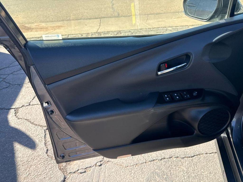 2017 Magnetic Gray Metallic Toyota Prius