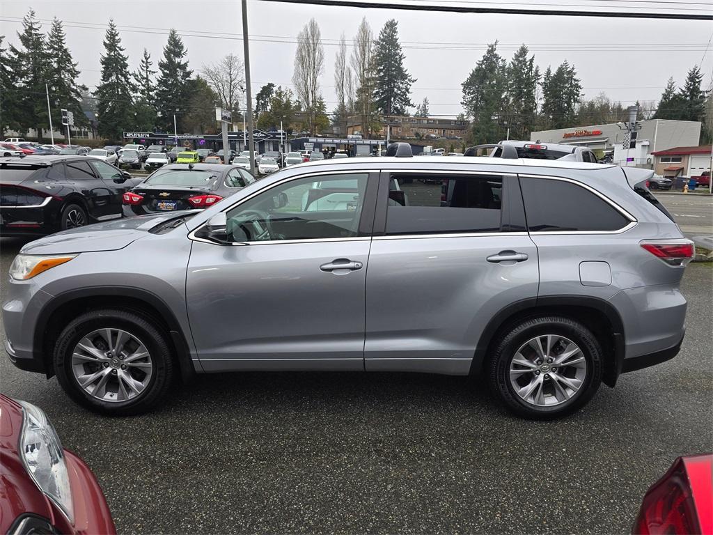 used 2014 Toyota Highlander car, priced at $16,880