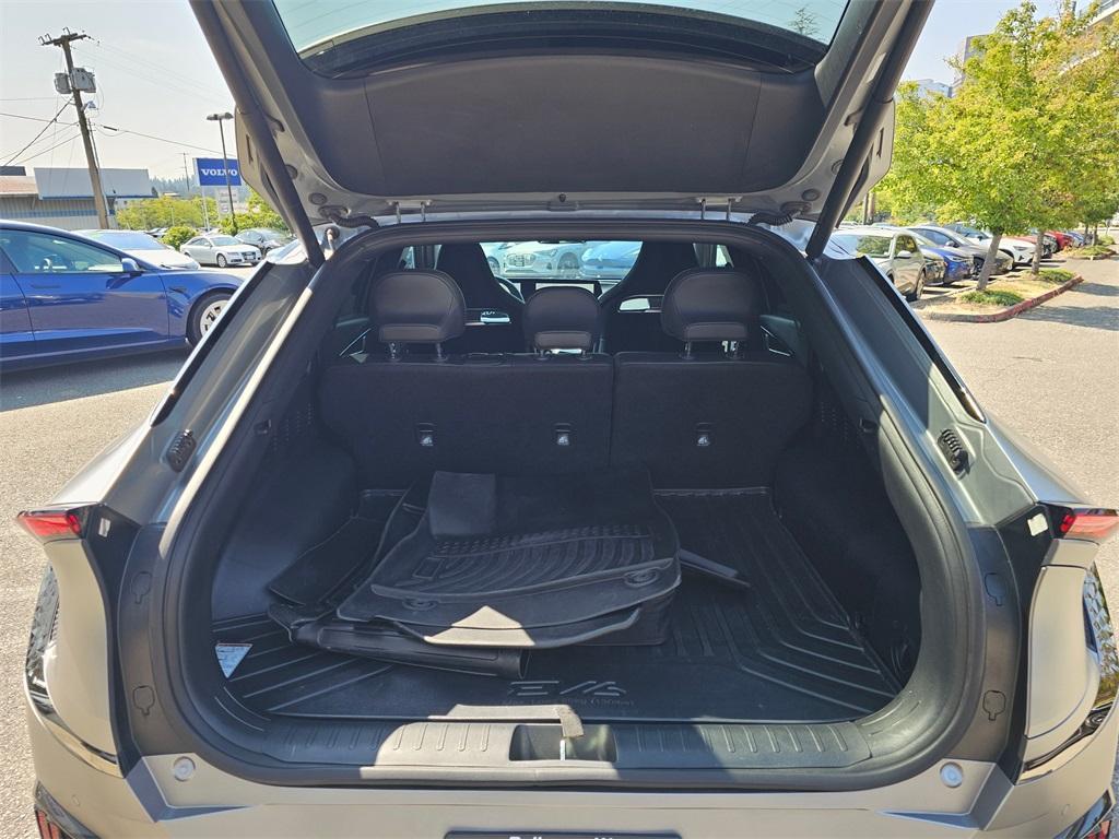 used 2023 Kia EV6 car, priced at $26,788