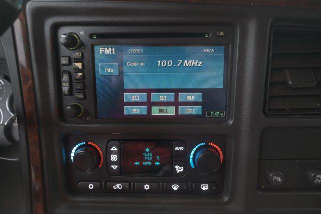 used 2005 Cadillac Escalade ESV car, priced at $6,495