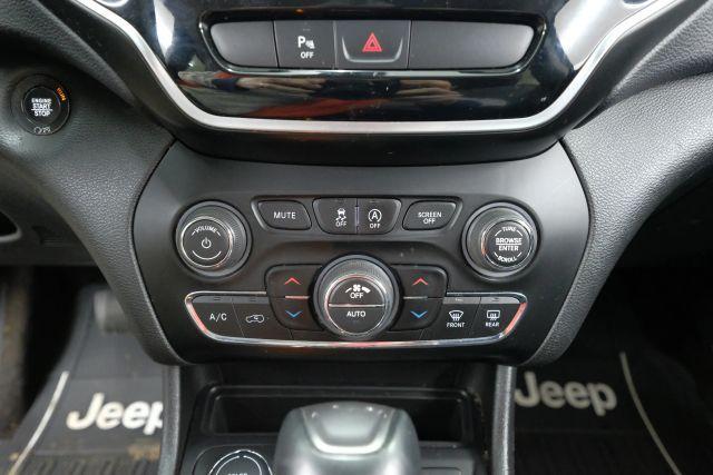 used 2019 Jeep Cherokee car, priced at $13,495