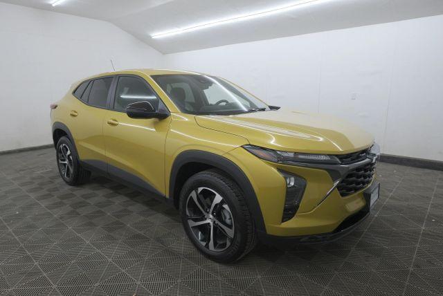 used 2024 Chevrolet Trax car, priced at $15,995