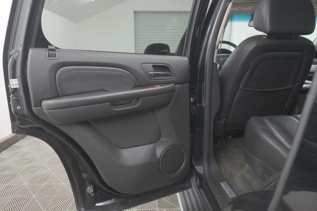 used 2007 GMC Yukon car, priced at $8,995